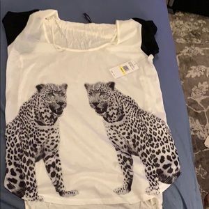 Jessica Simpson shirt